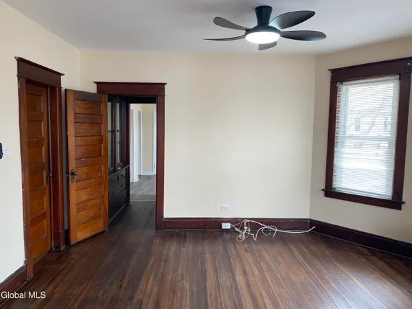 $284,900 | 972-974 Main Avenue, Schenectady, NY 12303