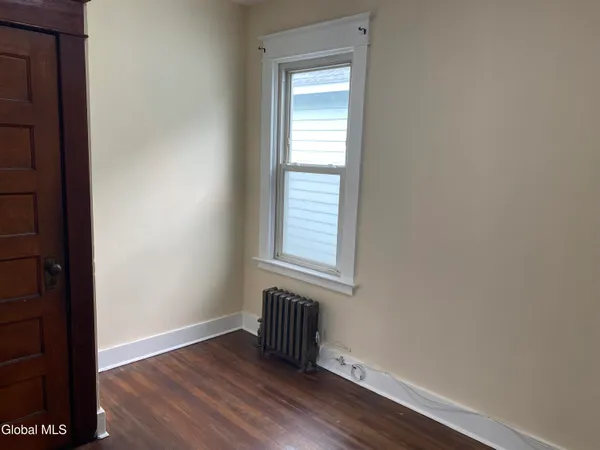 $284,900 | 972-974 Main Avenue, Schenectady, NY 12303