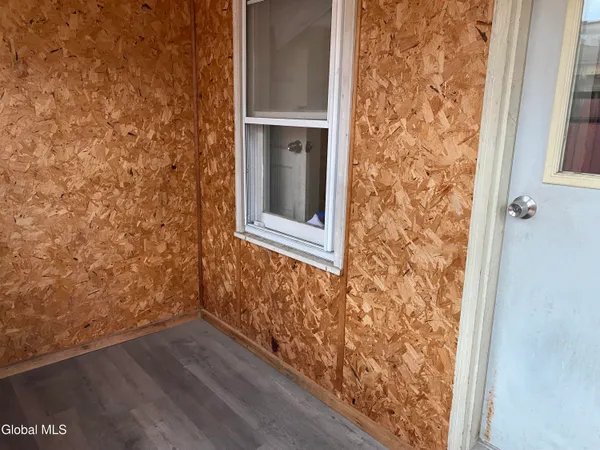 $284,900 | 972-974 Main Avenue, Schenectady, NY 12303