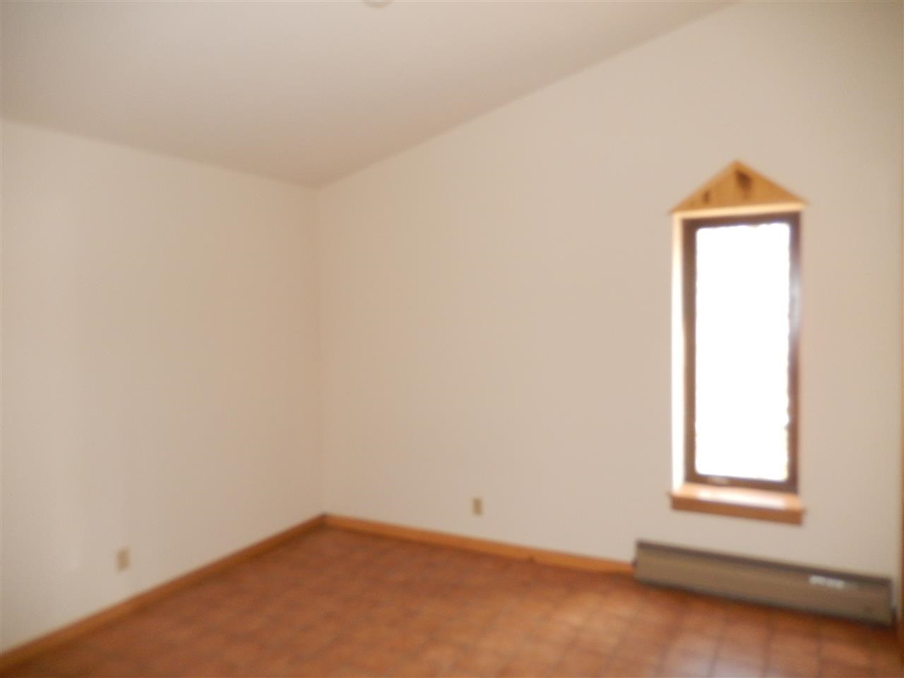7471 Shilo Road Unionville, IN 47468 - Photo 8 of 14 Gallery Image 8
