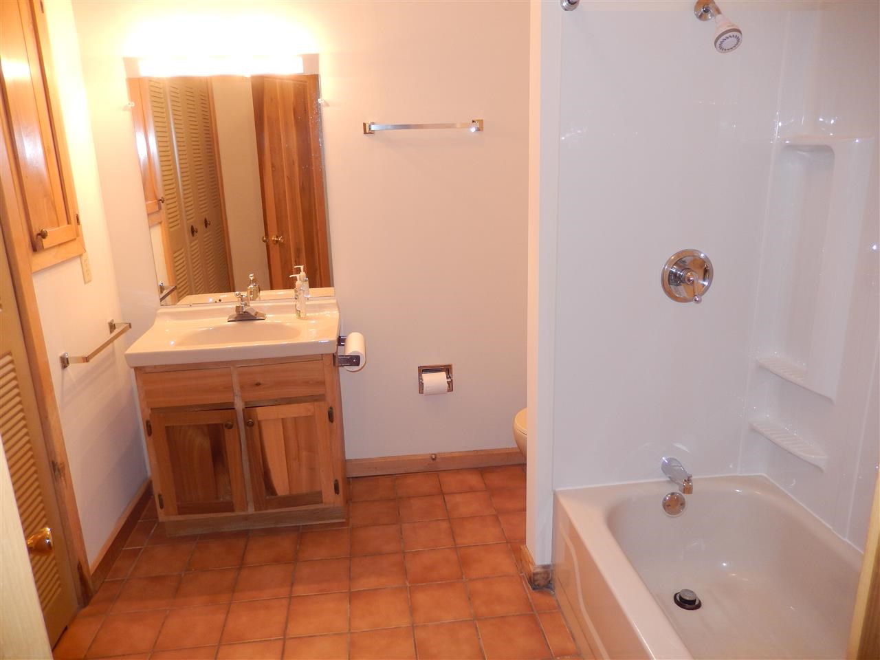 7471 Shilo Road Unionville, IN 47468 - Photo 10 of 14 Gallery Image 10