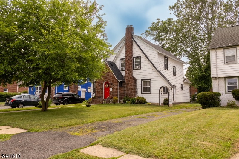 1074 Rose Street Plainfield, NJ 07060 - Photo 5 of 21