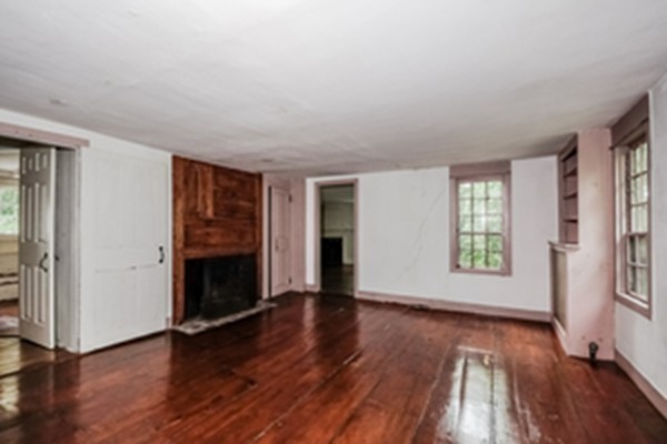 28 Wenham Road Topsfield, MA 01983 - Photo 13 of 30 Gallery Image 13