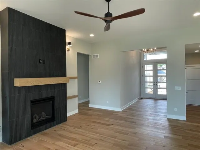 $785,000 | 9845 Shady Bend Road, Lenexa, KS 66227