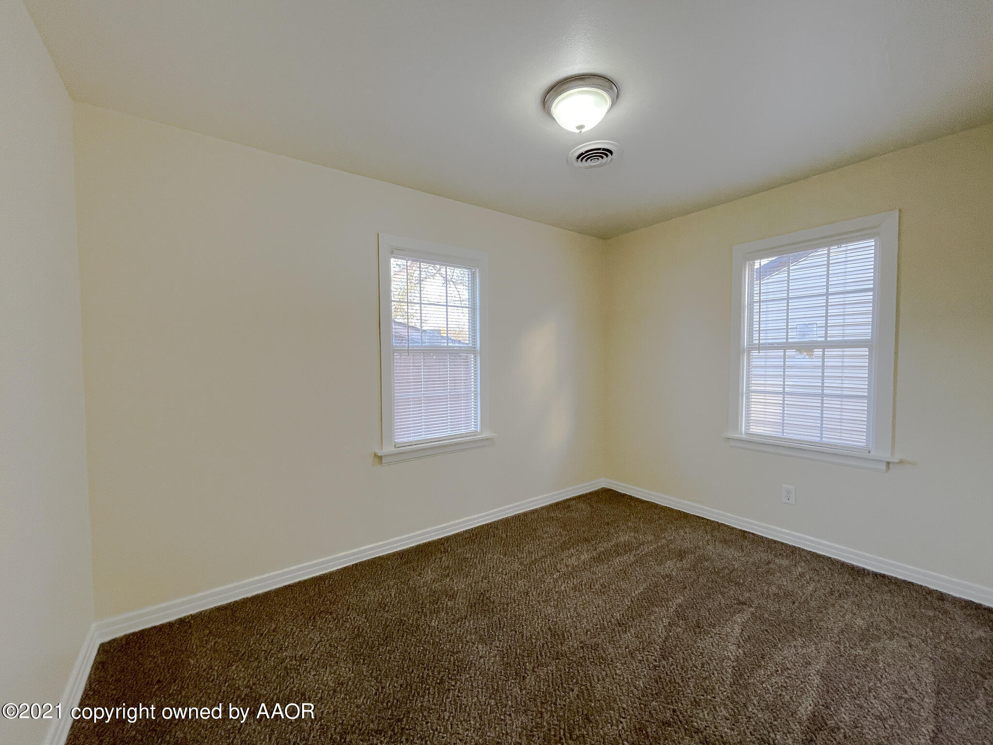 4309 South Van Buren Street Amarillo, TX 79110 - Photo 7 of 9 Bedroom 2