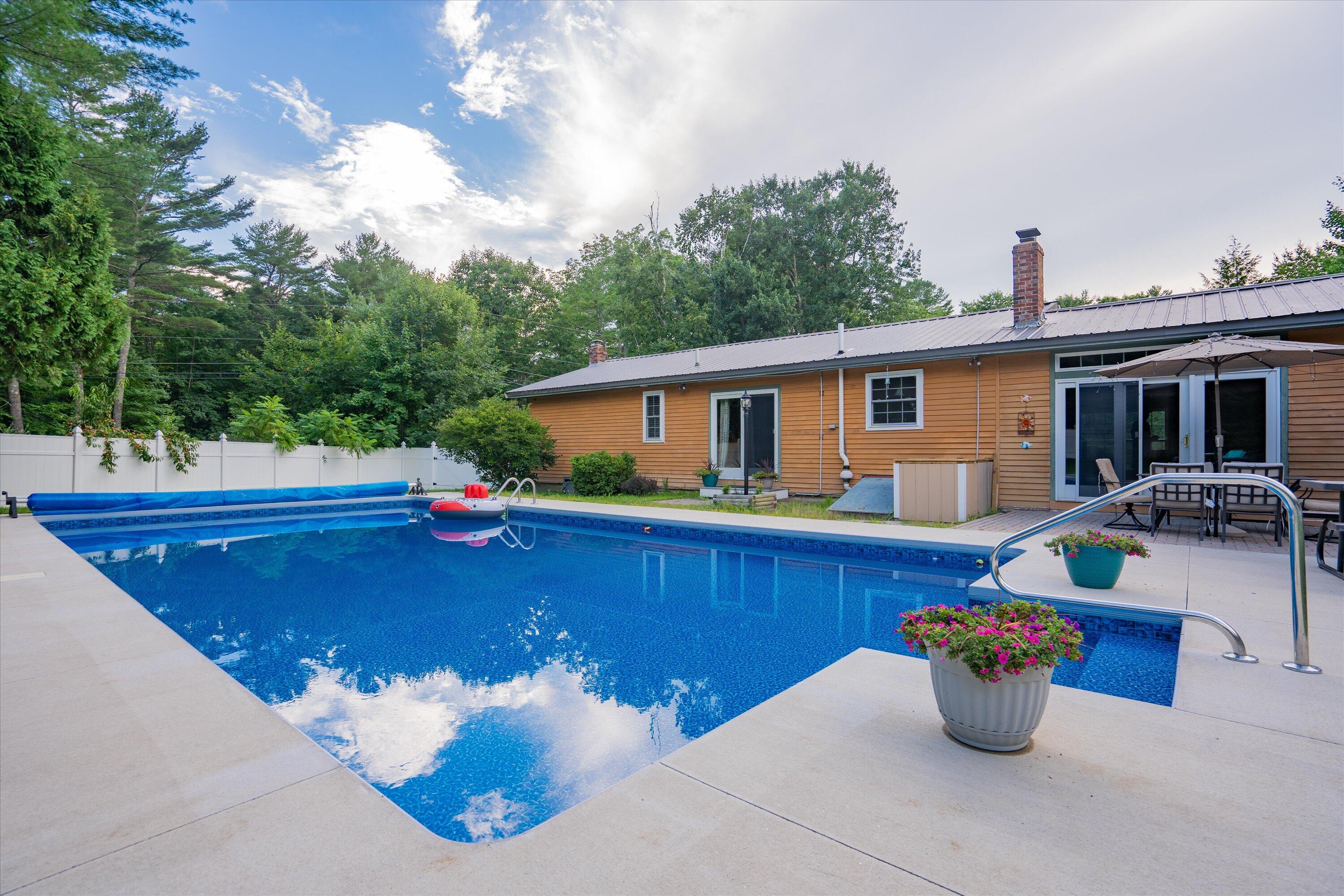 39 Brown Cove Road Windham, ME 04062 - Photo 6 of 50 14-DSC09383