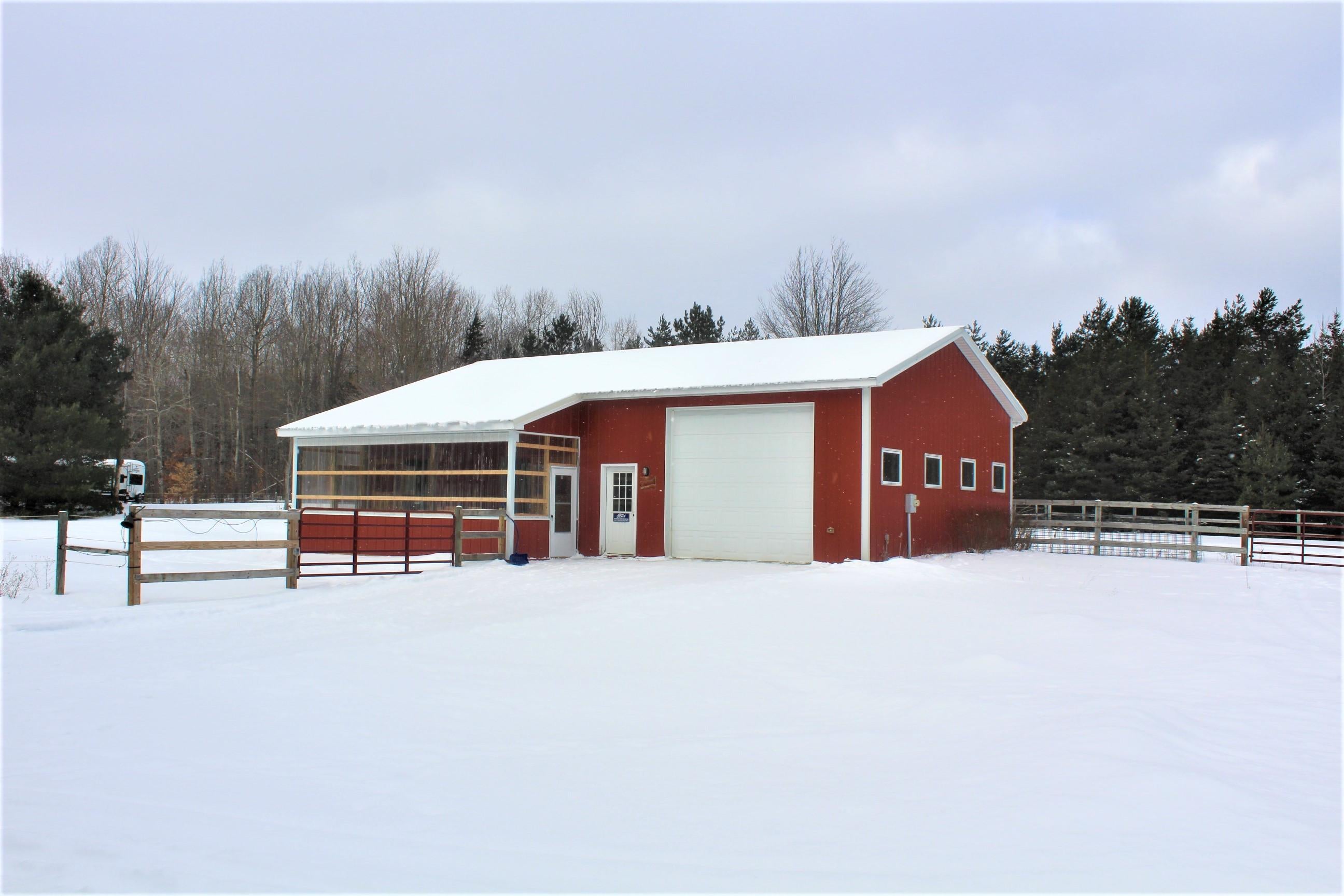 4524 Meadow Road Gaylord, MI 49735 - Photo 13 of 43 Gallery Image 13