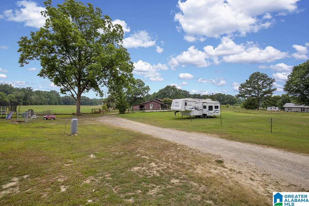 622 Ridgeway Road Altoona, AL 35952 - Photo 2 of 16