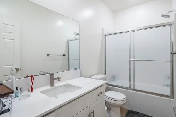 $400,000 | 1180 Encore Way West, Madera, CA 93636