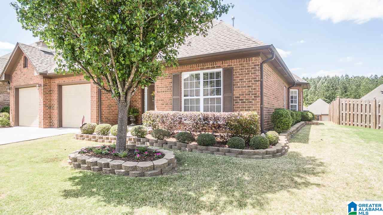 2017 Madison Circle Chelsea, AL 35043 - Photo 2 of 28