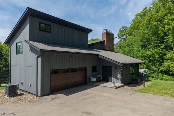 $699,900 | 10640 Butternut Road, Chesterland, OH 44026