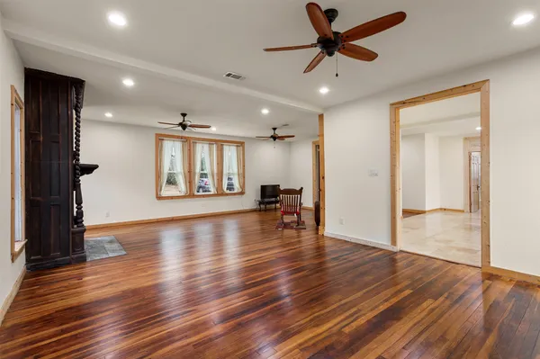 a view of an outdoor dining space with furniture