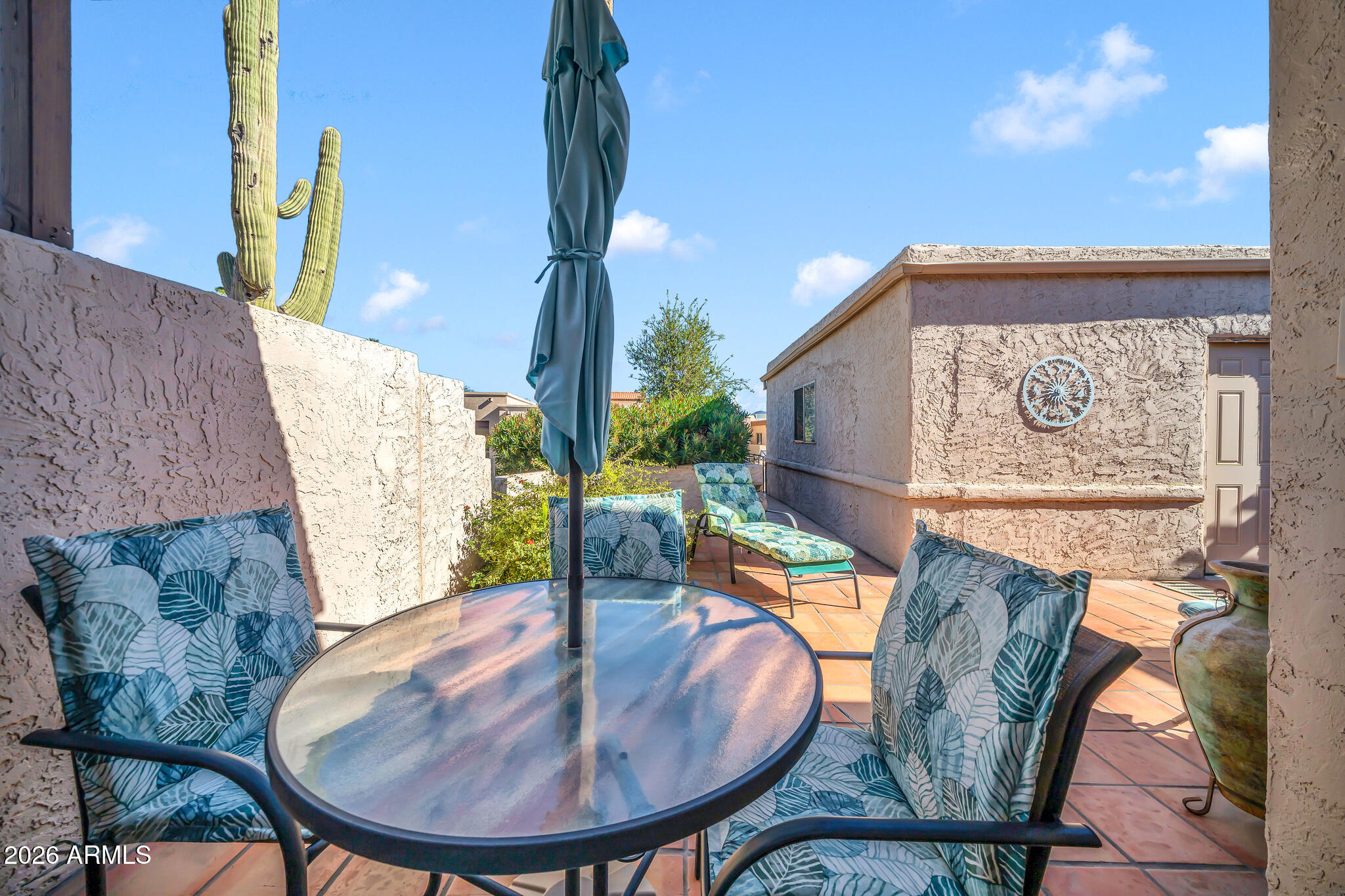 26236 North Bravo Lane Rio Verde, AZ 85263 - Photo 6 of 37 Entrance Patio