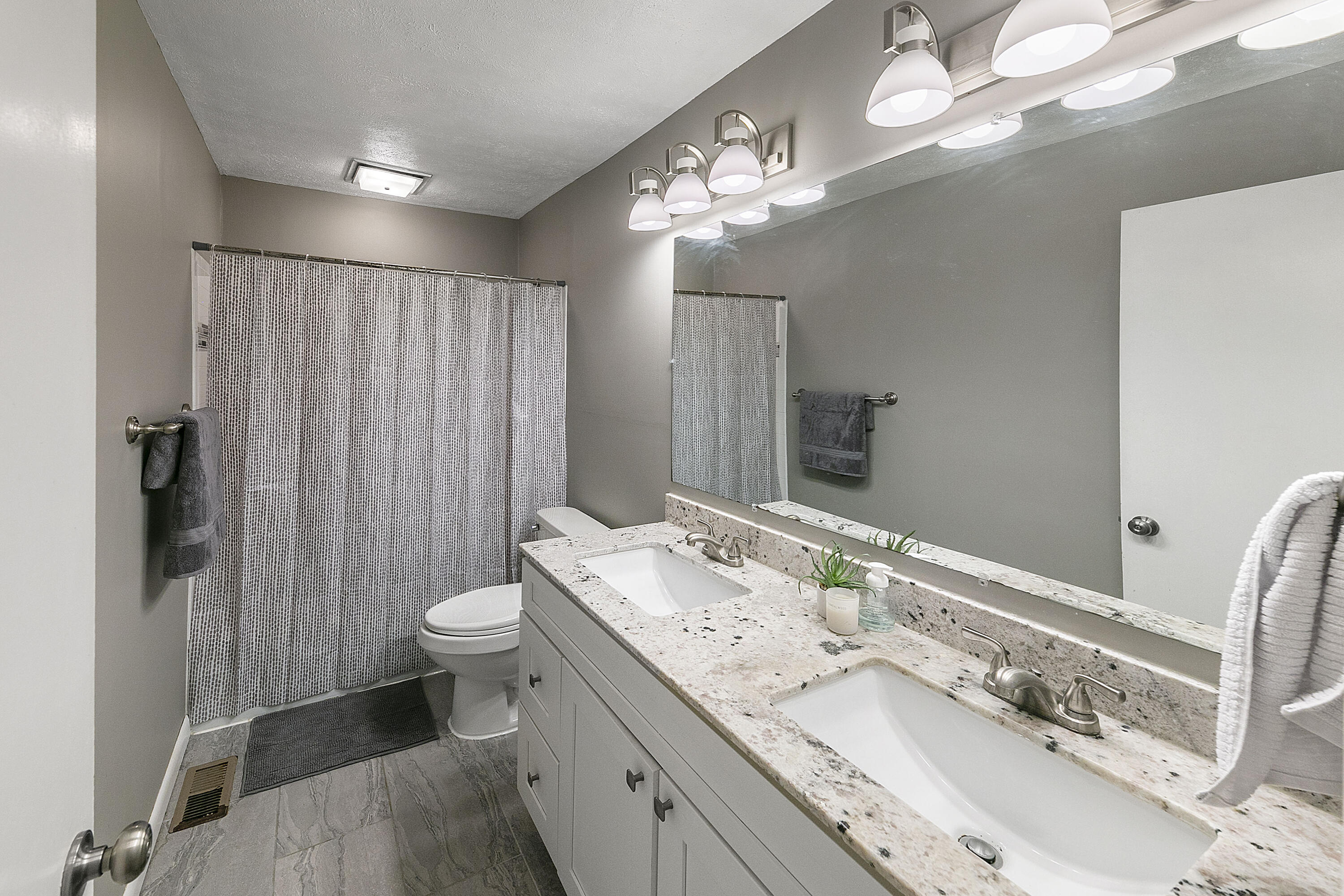 102 West Magnolia Lane Oak Ridge, TN 37830 - Photo 21 of 32 1L9A1708