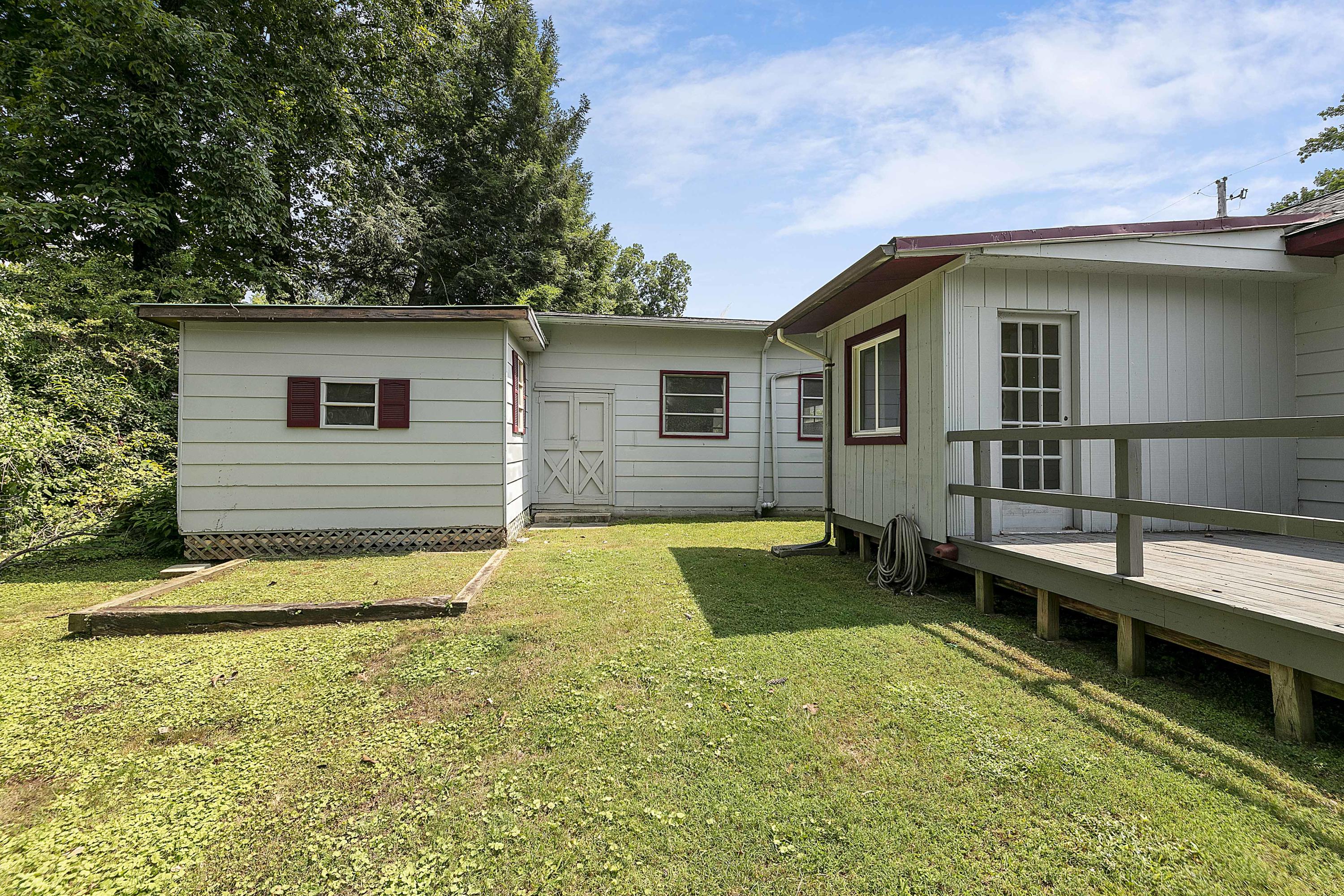 102 West Magnolia Lane Oak Ridge, TN 37830 - Photo 4 of 32 1L9A1650