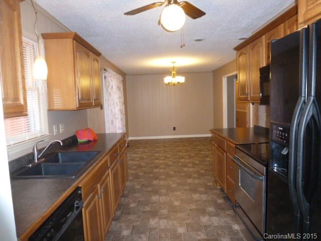 706 Rugby Drive Lancaster, SC 29720 - Photo 6 of 24 Gallery Image 6