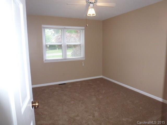 706 Rugby Drive Lancaster, SC 29720 - Photo 9 of 24 Gallery Image 9