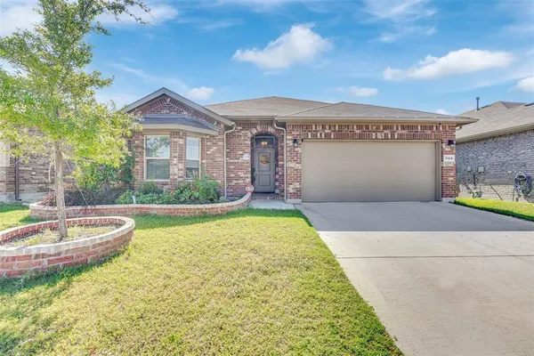 $2,700 | 1120 Gillespie Drive, Fort Worth, TX 76247