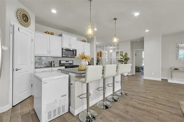 $2,700 | 1120 Gillespie Drive, Fort Worth, TX 76247