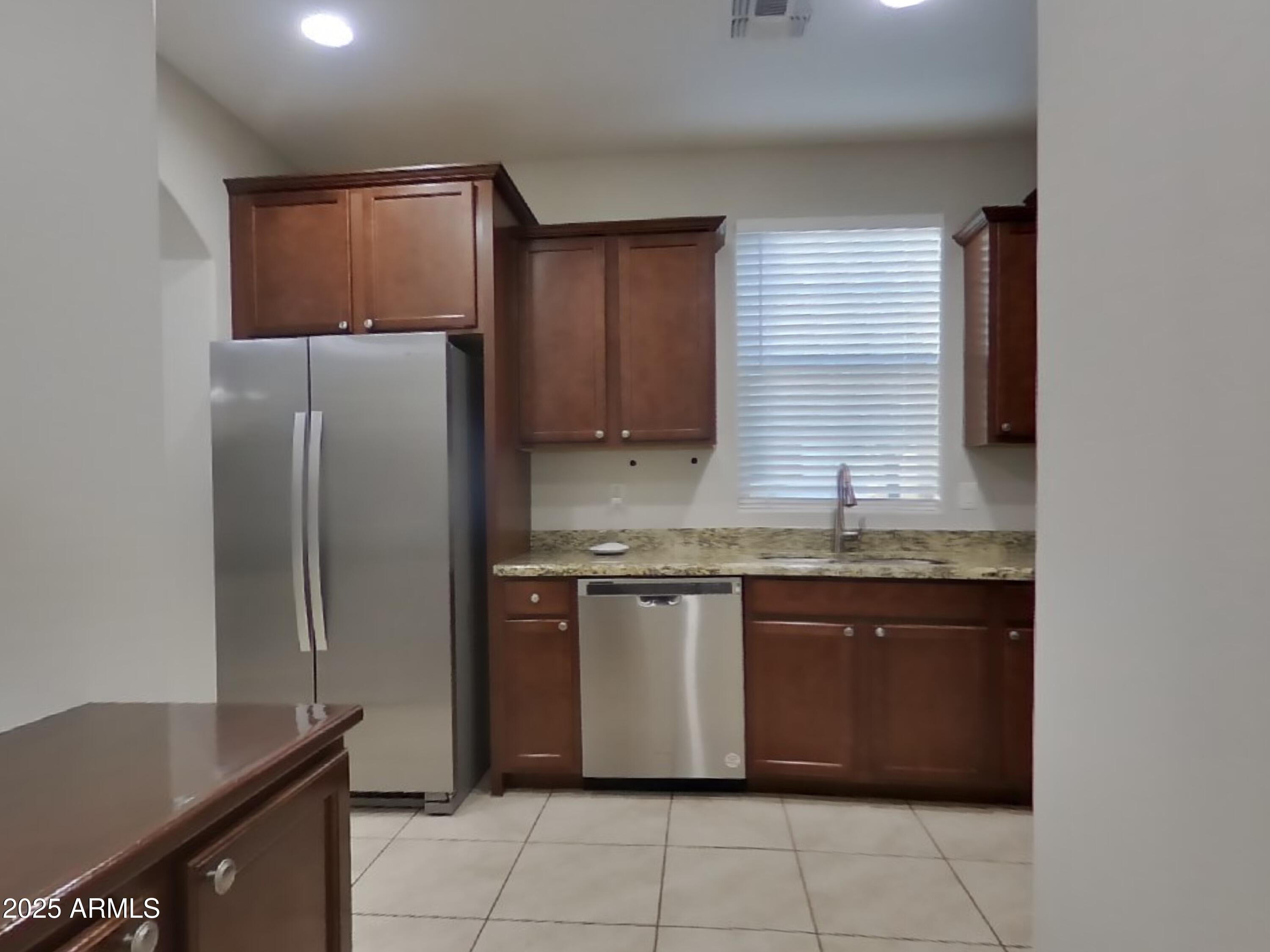 14875 North 177th Avenue Surprise, AZ 85388 - Photo 8 of 20 7_Image_IWmmHiMSq9