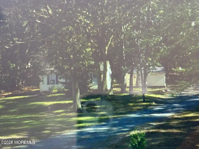 $639,000 | 5 Francis Mills Road, Freehold, NJ 07728