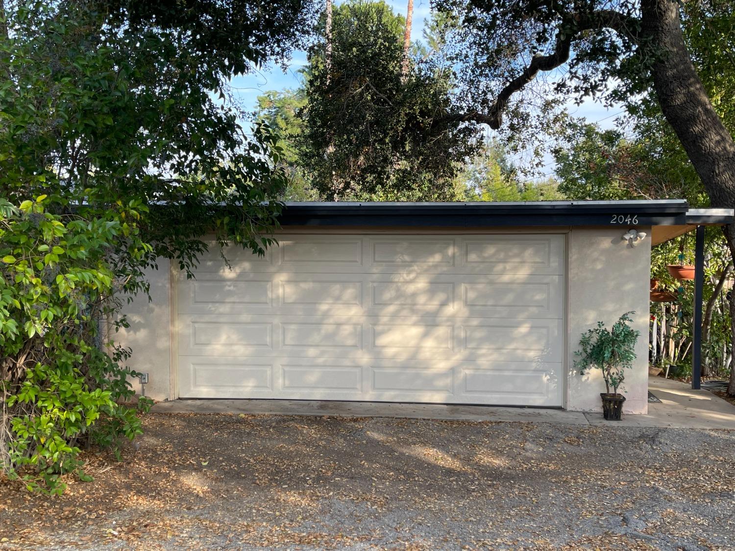 2046 Los Encinos Road Ojai, CA 93023 - Photo 13 of 17 Gallery Image 13