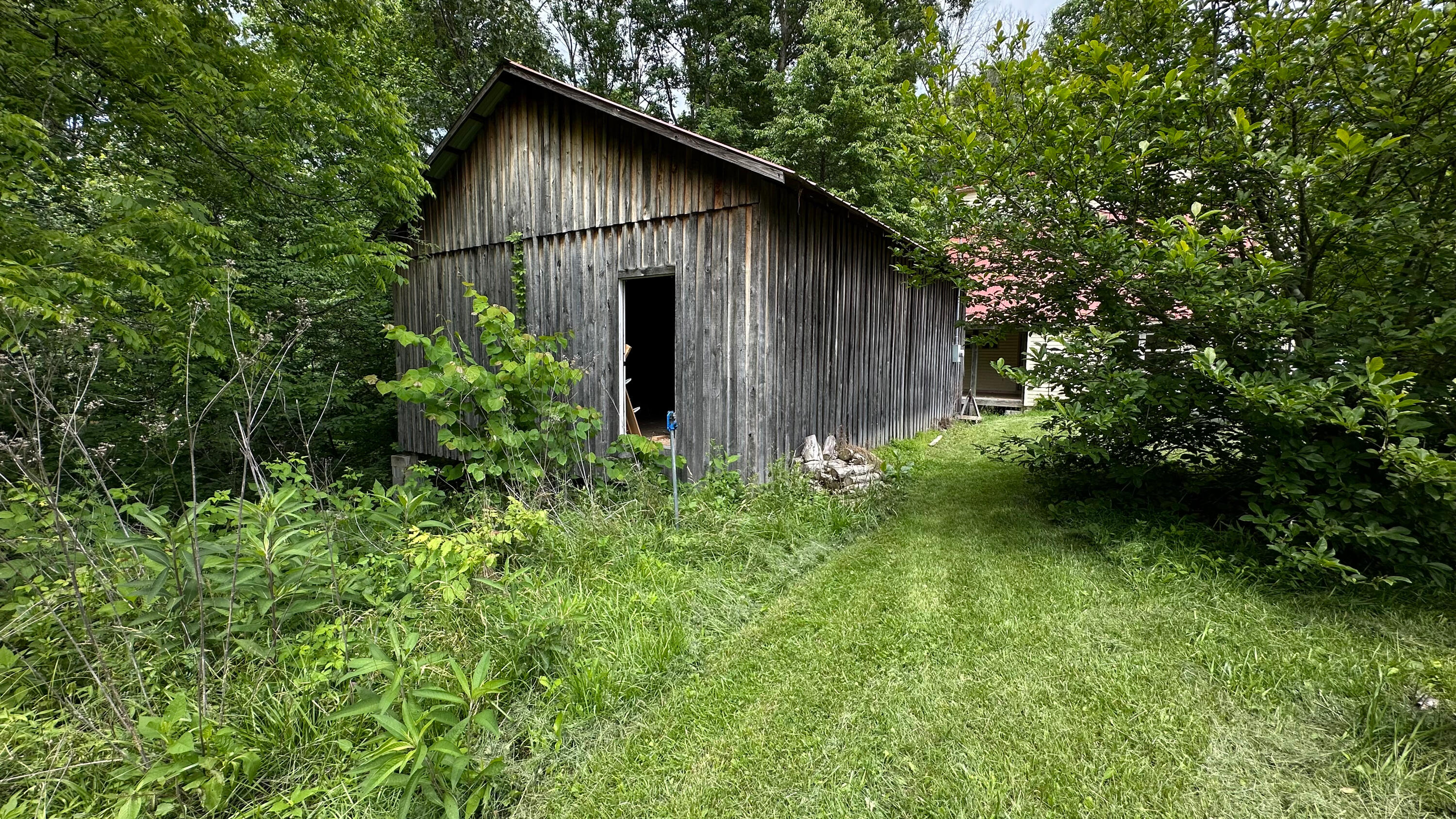 2701 Cobhill Road Ravenna, KY 40472 - Photo 50 of 70 IMG_2976