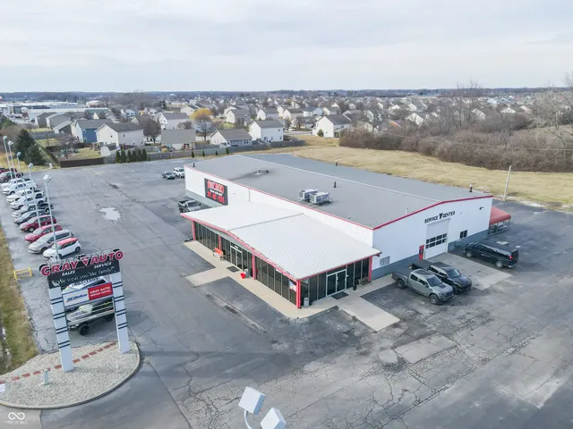 $2,995,000 | 2260 West Main Street, Greenfield, IN 46140