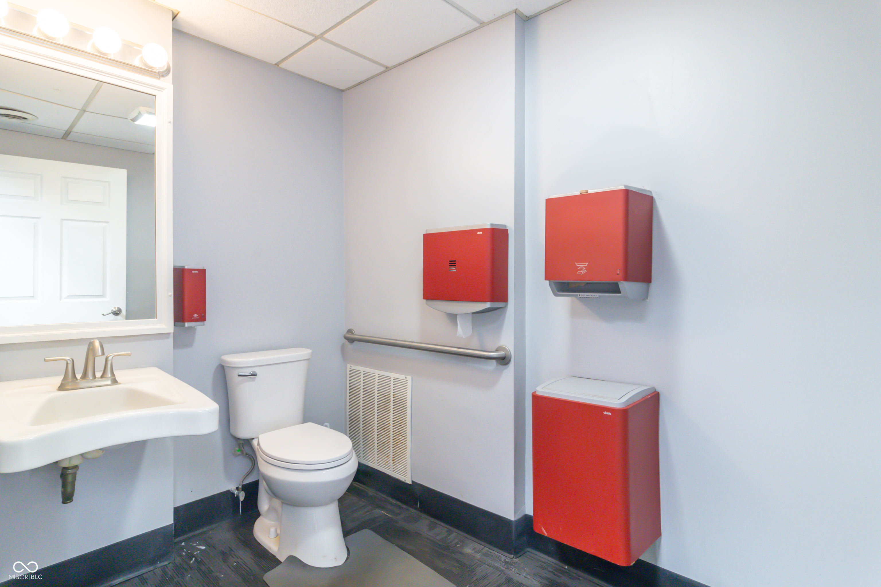 2260 West Main Street Greenfield, IN 46140 - Photo 10 of 40