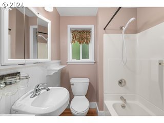 277 Front Street Junction City, OR 97448 - Photo 24 of 29 Gallery Image 24