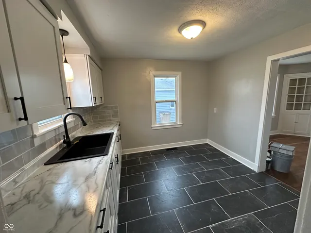 $210,000 | 1731 Newton Street, Columbus, IN 47201