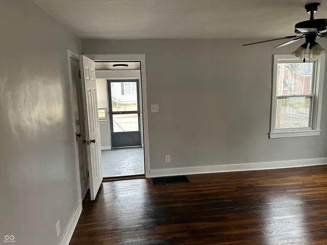 $210,000 | 1731 Newton Street, Columbus, IN 47201