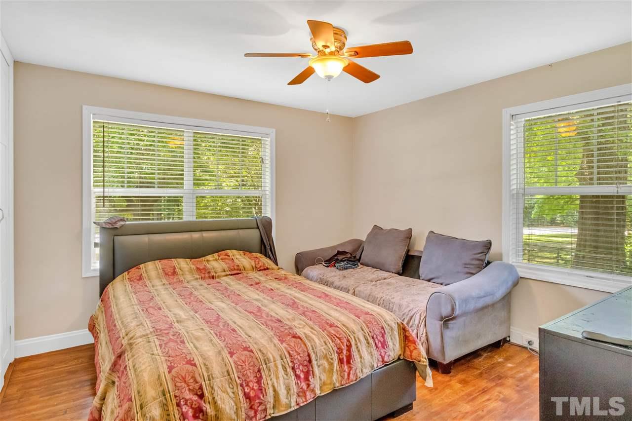 3204 Cole Mill Road Durham, NC 27712 - Photo 11 of 16 Gallery Image 11