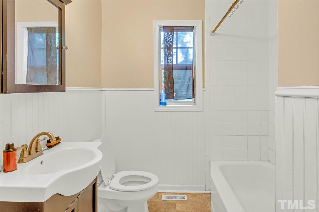 3204 Cole Mill Road Durham, NC 27712 - Photo 12 of 16 Gallery Image 12