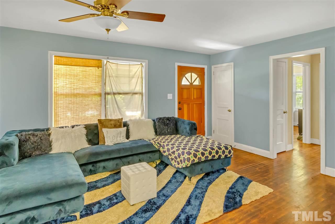 3204 Cole Mill Road Durham, NC 27712 - Photo 4 of 16 Gallery Image 4