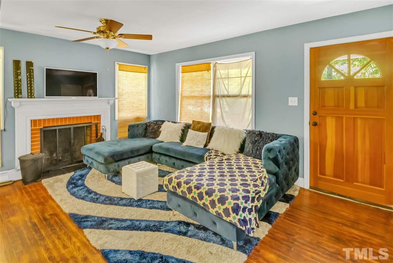 3204 Cole Mill Road Durham, NC 27712 - Photo 6 of 16 Gallery Image 6