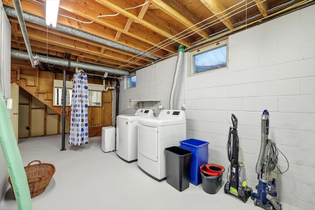 1133 Club Road Waynesboro, VA 22980 - Photo 48 of 58 a utility room with dryer and washer