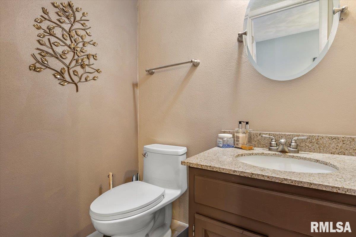 14 Brookside Place, Unit 14 Springfield, IL 62704 - Photo 18 of 33 Gallery Image 18