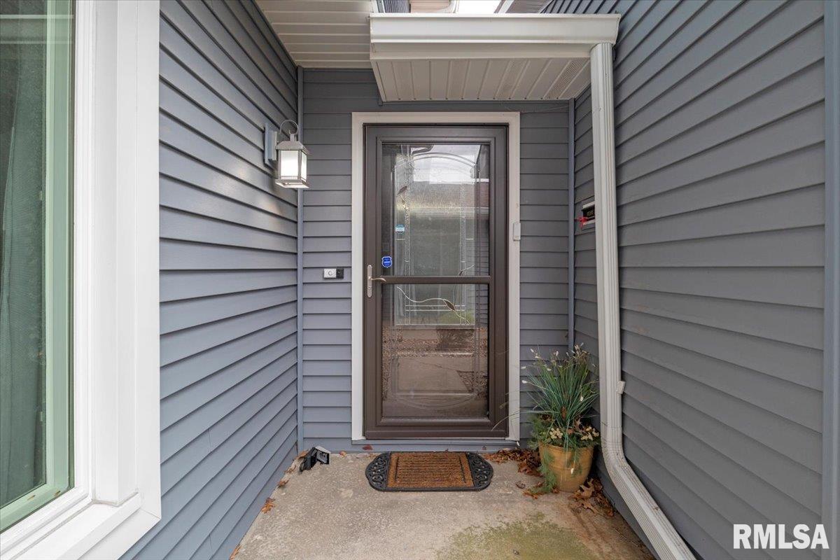 14 Brookside Place, Unit 14 Springfield, IL 62704 - Photo 2 of 33 Gallery Image 2