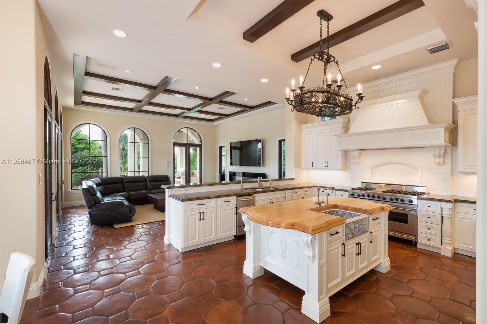 591 Phillips Drive Boca Raton, FL 33432 - Photo 22 of 42