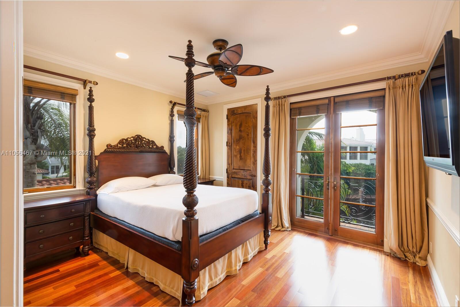 591 Phillips Drive Boca Raton, FL 33432 - Photo 9 of 42