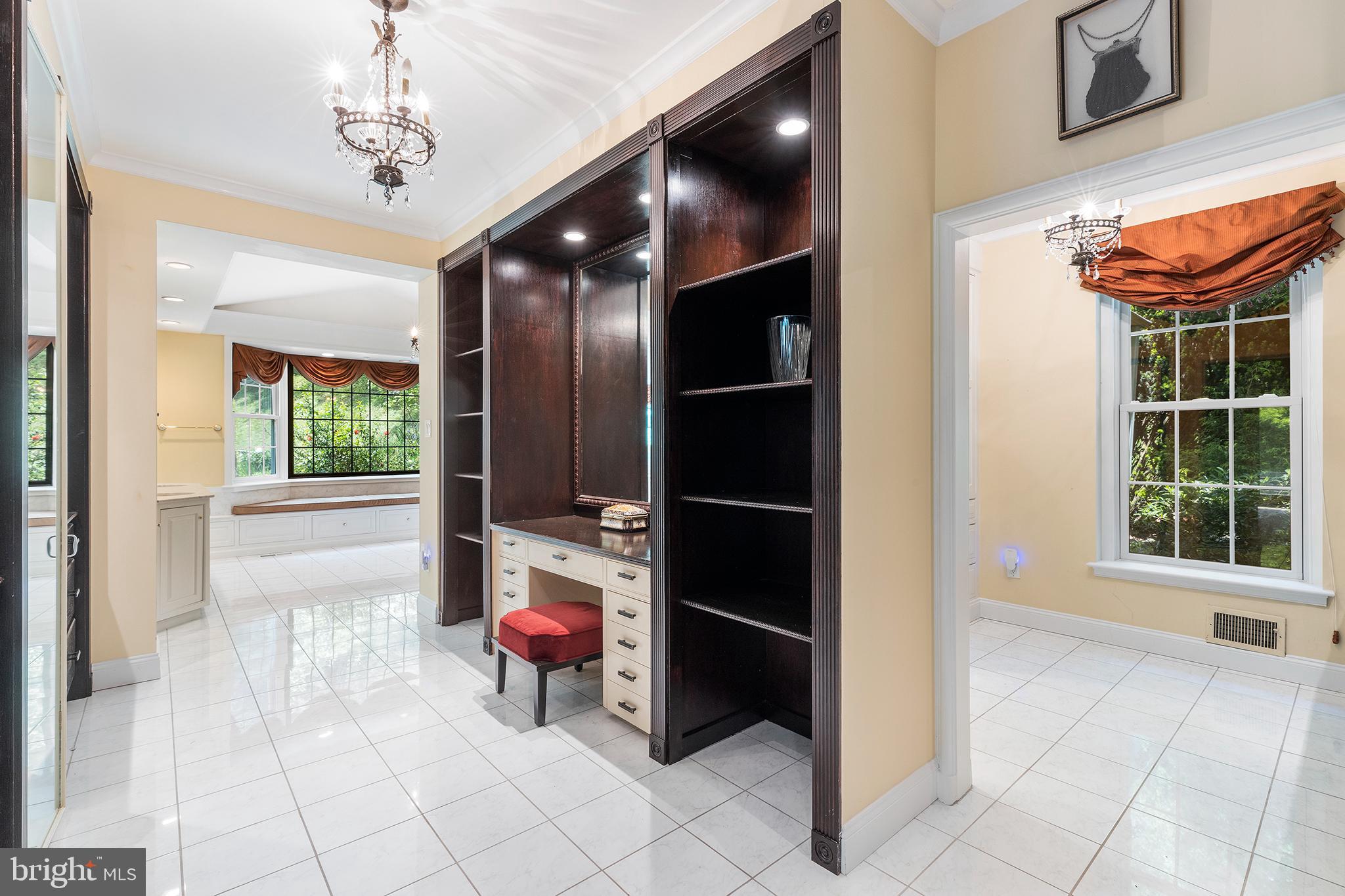 1240 Arrowmink Road Villanova, PA 19085 - Photo 15 of 42 primary bath