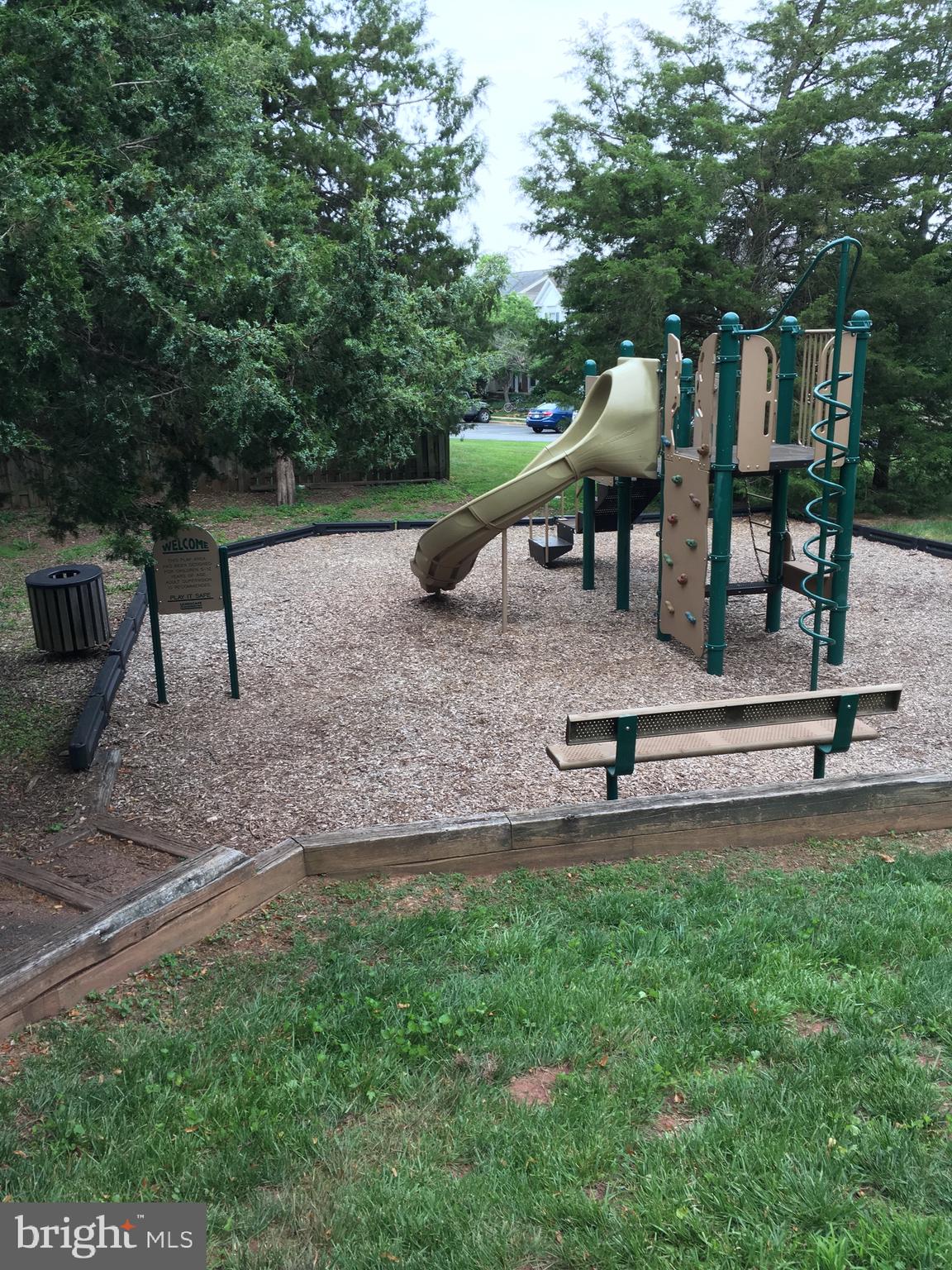 43506 Postrail Square Ashburn, VA 20147 - Photo 53 of 59 Close to play community play area.