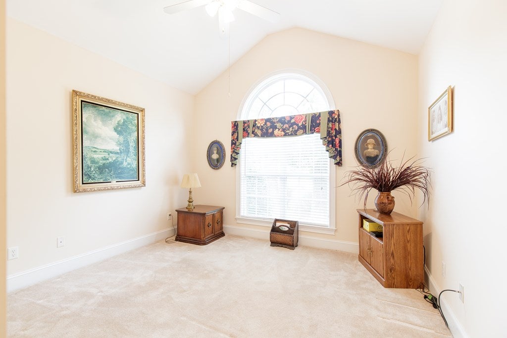 4456 Plantation Crest Road Valdosta, GA 31602 - Photo 21 of 33 Gallery Image 21