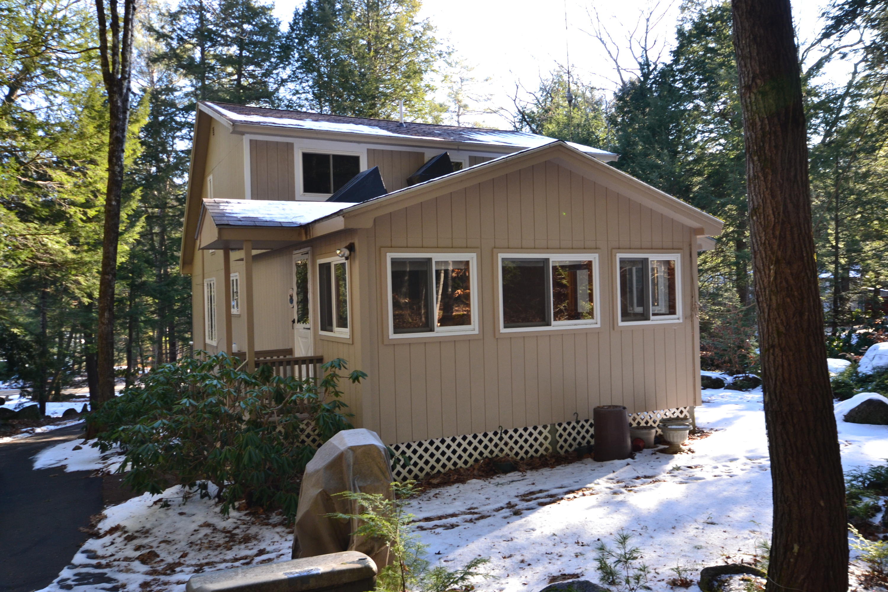 16 North Bay Road Bridgton, ME 04009 - Photo 2 of 23 Rear