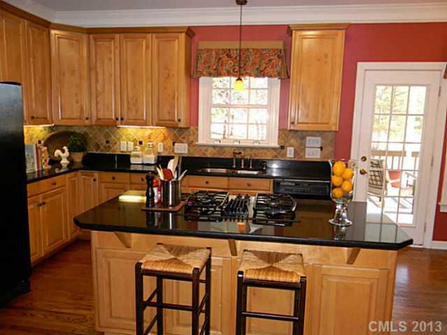 12338 Willingdon Road Huntersville, NC 28078 - Photo 2 of 16 Gallery Image 2
