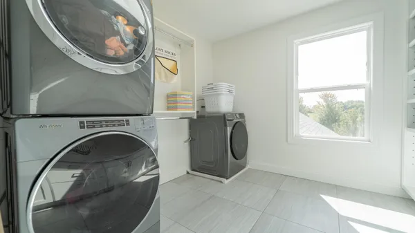 $1,415,000 | 520 East 700 North, Valparaiso, IN 46383