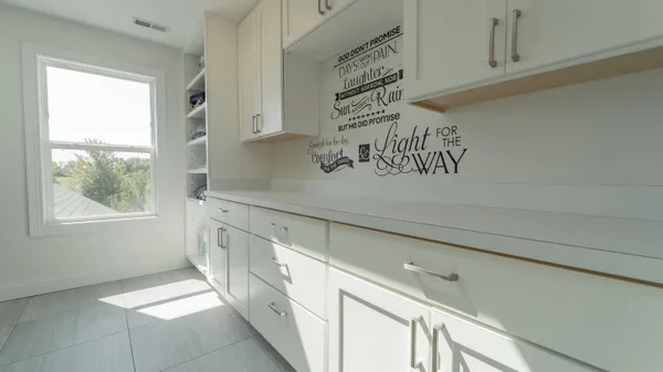 $1,350,000 | 520 East 700 North, Valparaiso, IN 46383