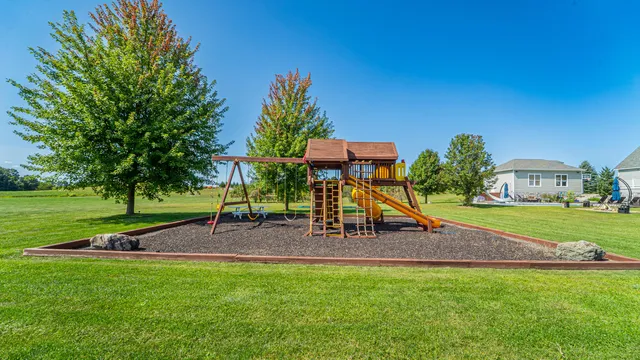 $1,475,000 | 520 East 700 North, Valparaiso, IN 46383