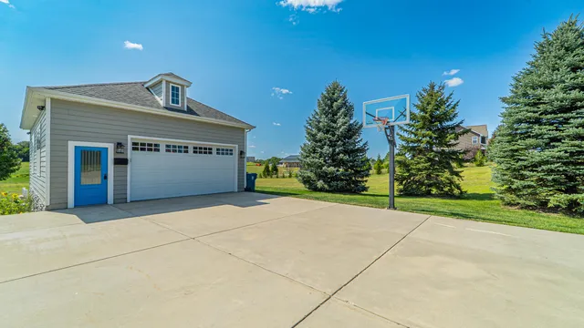 $1,475,000 | 520 East 700 North, Valparaiso, IN 46383